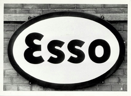 esso 1.jpg