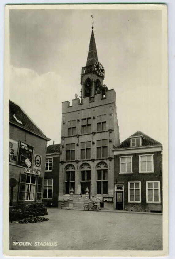 Tholen stadhuis.jpg