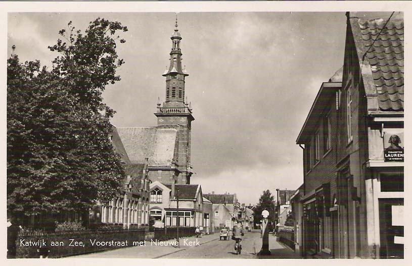 katwijk_aan_zee_voorstraat.jpg