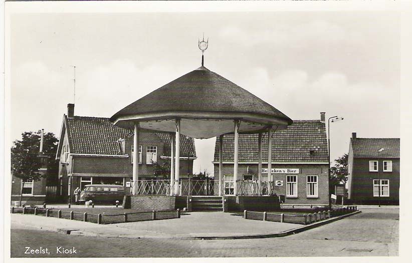 zeelst_kiosk.jpg